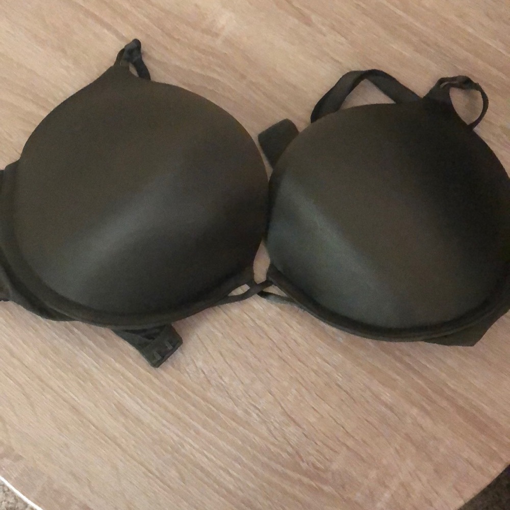 Victoria secret bombshell bra